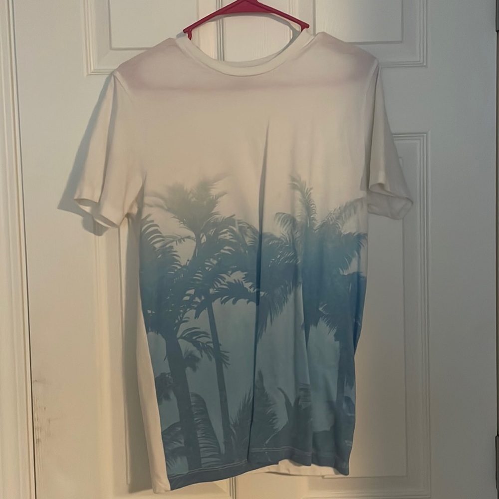Old Navy Tee SMALL